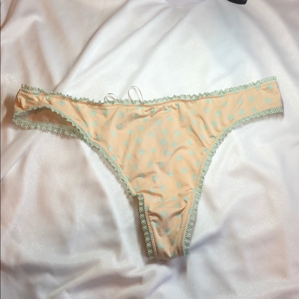 Polka dot thong
